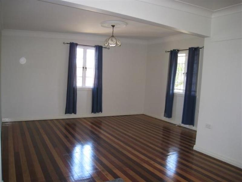 48 Birdwood Road, Holland Park West QLD 4121