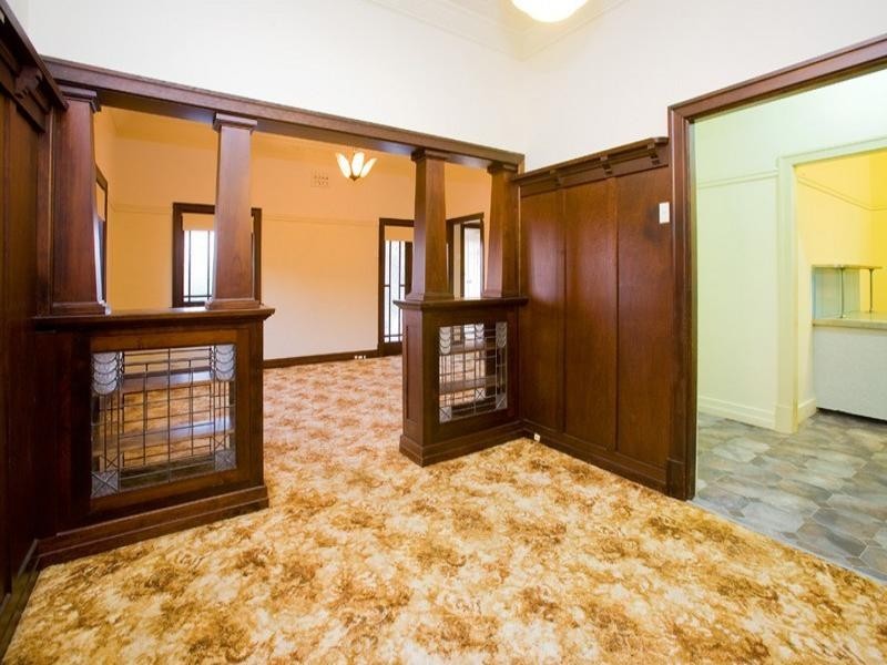 25 Newman Avenue, Camp Hill QLD 4152