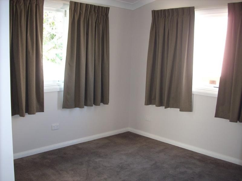 25 Raff Avenue, Holland Park QLD 4121