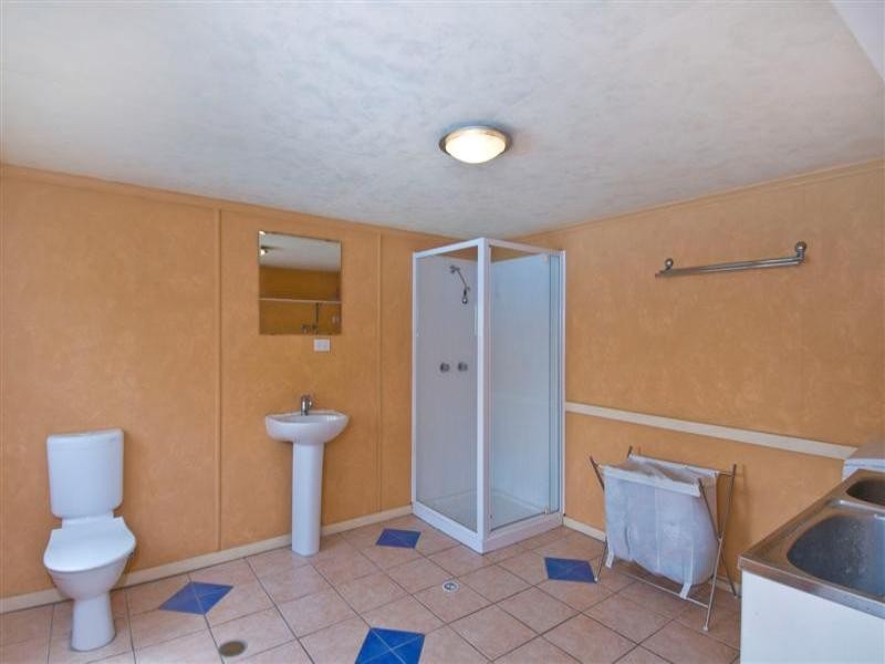117 Marshall Road, Holland Park West QLD 4121