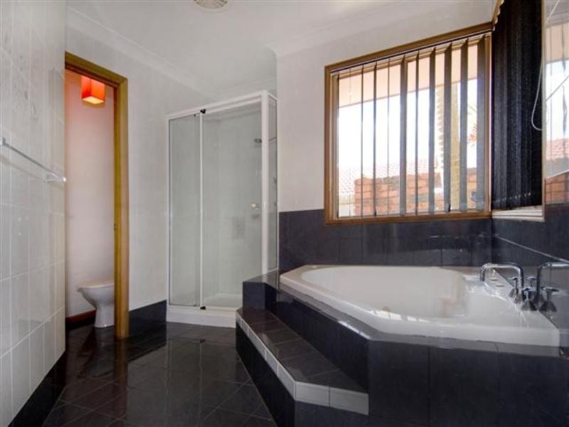 13 Arpege Crescent, Eight Mile Plains QLD 4113