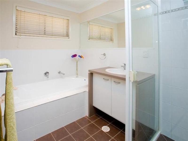 86 Tristania Way, Mount Gravatt East QLD 4122