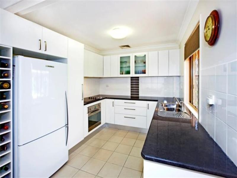 63 Goorari Street, Eight Mile Plains QLD 4113