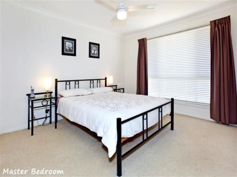 63 Goorari Street, Eight Mile Plains QLD 4113