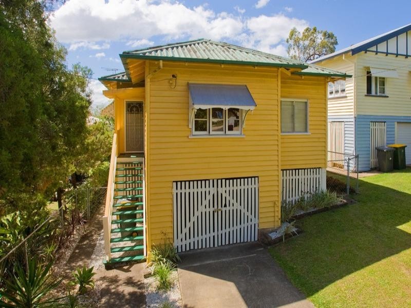 43 Boronia Avenue, Holland Park West QLD 4121