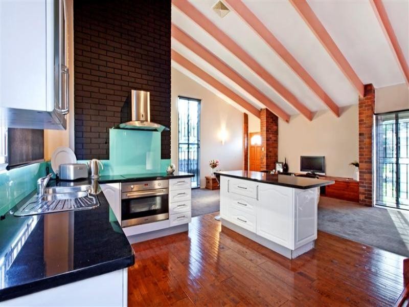 23 Gonzales Street, Macgregor QLD 4109
