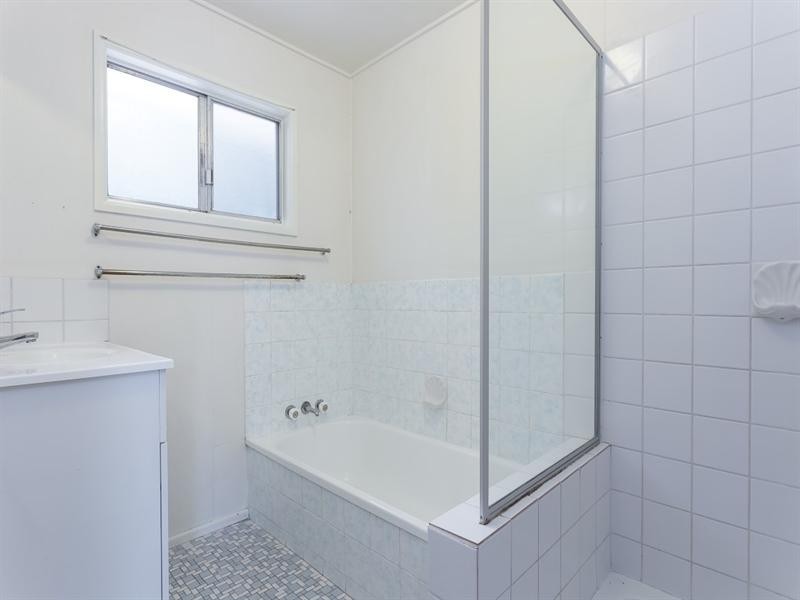 26 Dodwell Street, Holland Park West QLD 4121