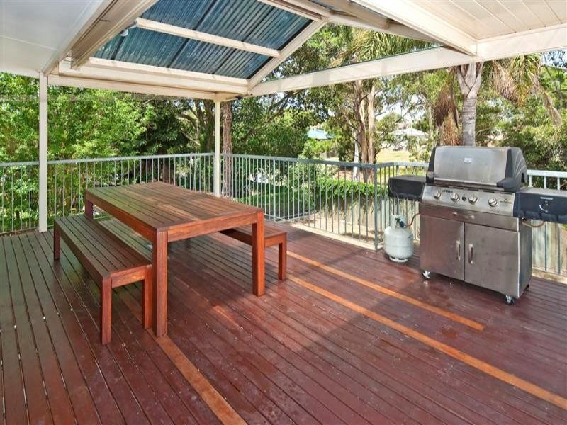 38 Sunshine Avenue, Tarragindi QLD 4121