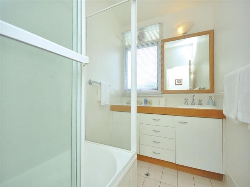 20 Wunulla Street, Mount Gravatt East QLD 4122