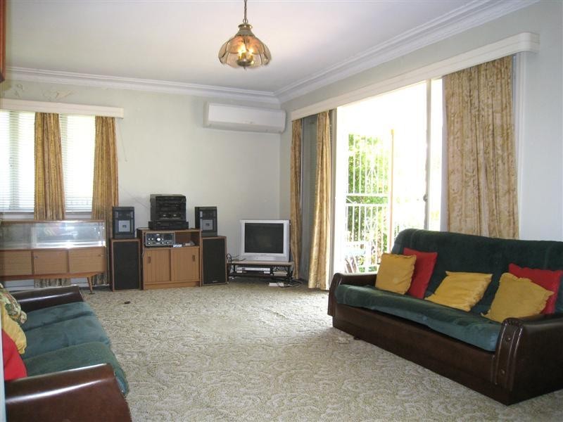 23 Sebring Street, Holland Park West QLD 4121