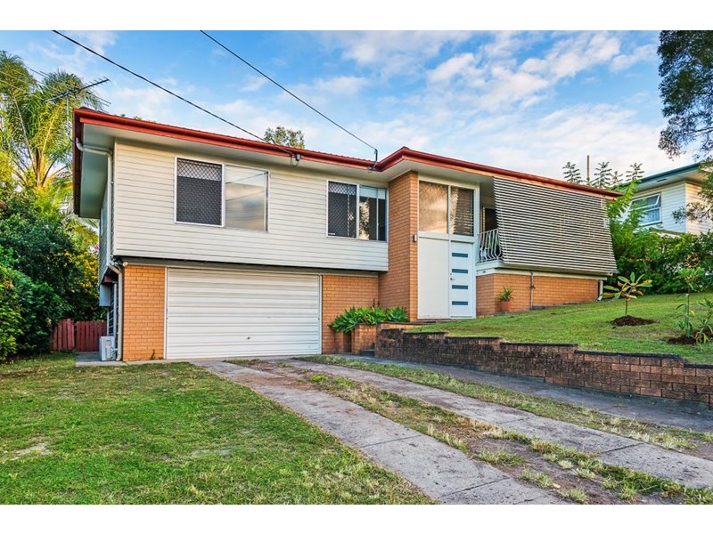 391 Nursery Road, Holland Park QLD 4121