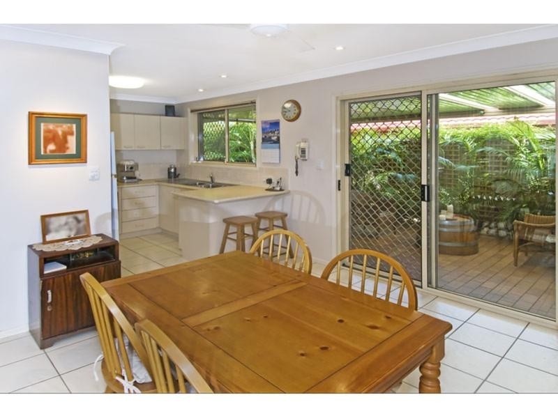 32 Timaru Crescent, Eight Mile Plains QLD 4113