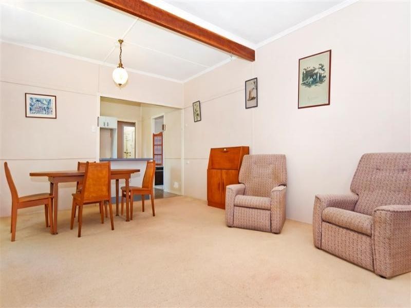 34 Elgar Street, Holland Park QLD 4121