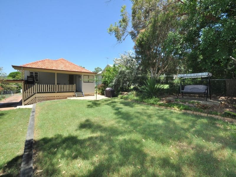 23 Foxglove Street, Mount Gravatt East QLD 4122