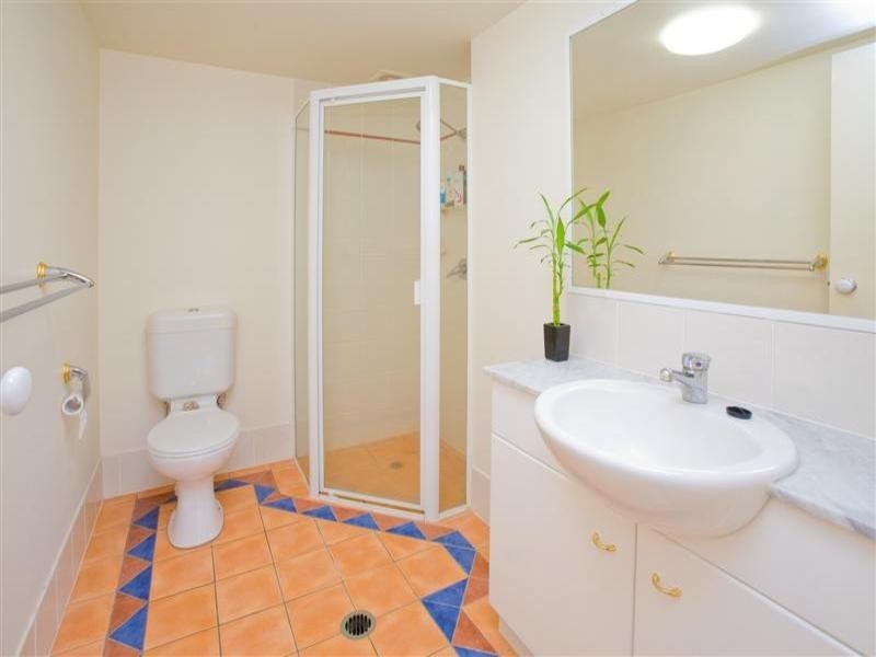 20/55 Harries Road, Coorparoo QLD 4151