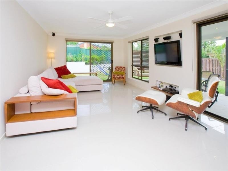 23 Bassett Street, Holland Park QLD 4121