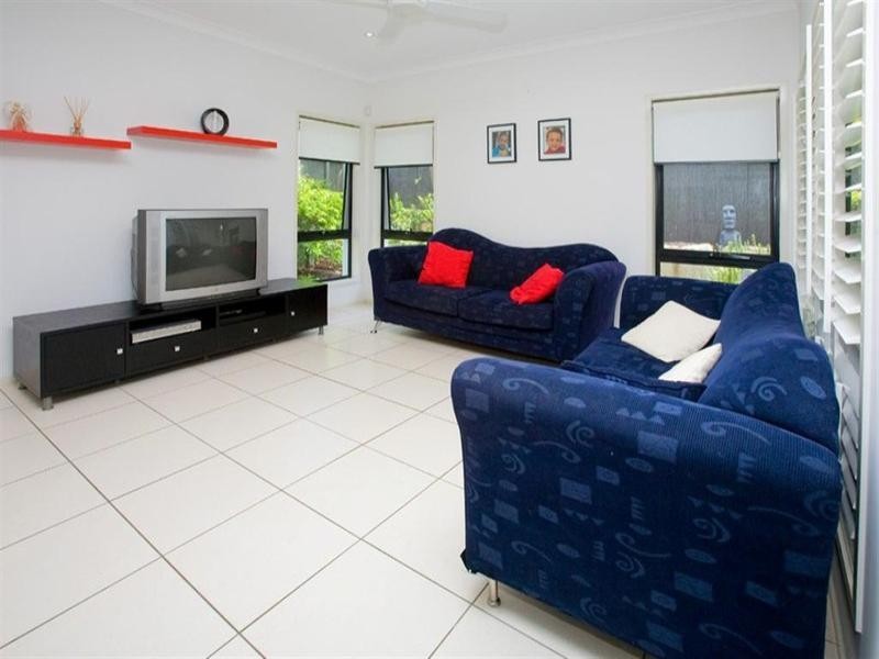 110 Tristania Way, Mount Gravatt East QLD 4122