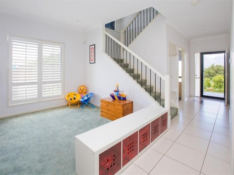 110 Tristania Way, Mount Gravatt East QLD 4122