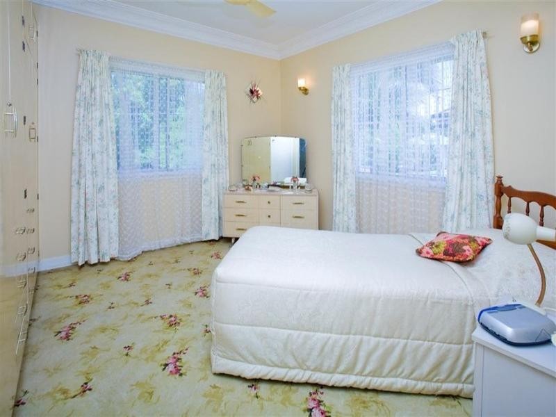 131 Laura Street, Tarragindi QLD 4121