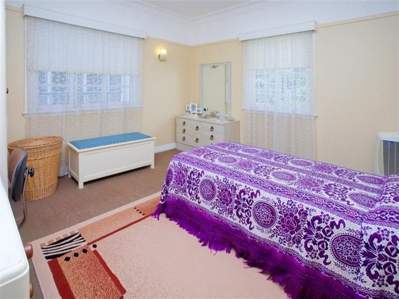 131 Laura Street, Tarragindi QLD 4121