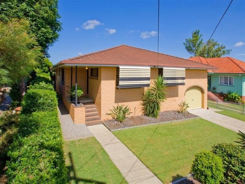 22 Brockhouse Street, Upper Mount Gravatt QLD 4122