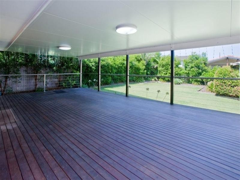 22 Brockhouse Street, Upper Mount Gravatt QLD 4122