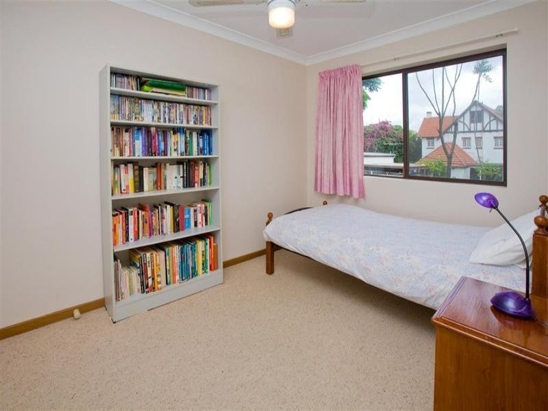 2/58 Amelia Street, Coorparoo QLD 4151