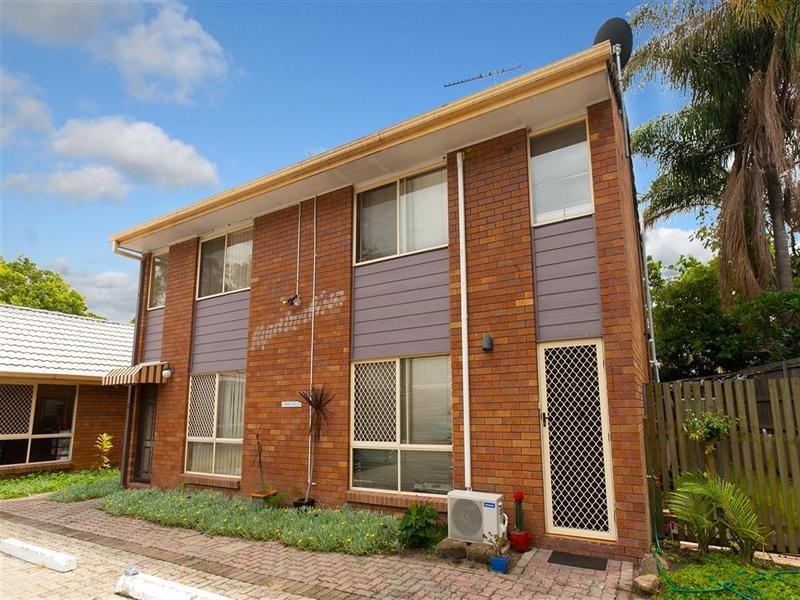 4/5 Woodford Street, Holland Park West QLD 4121