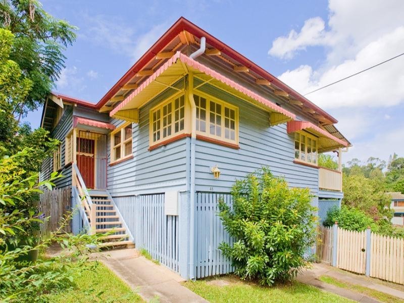 48 Waratah Avenue, Holland Park West QLD 4121