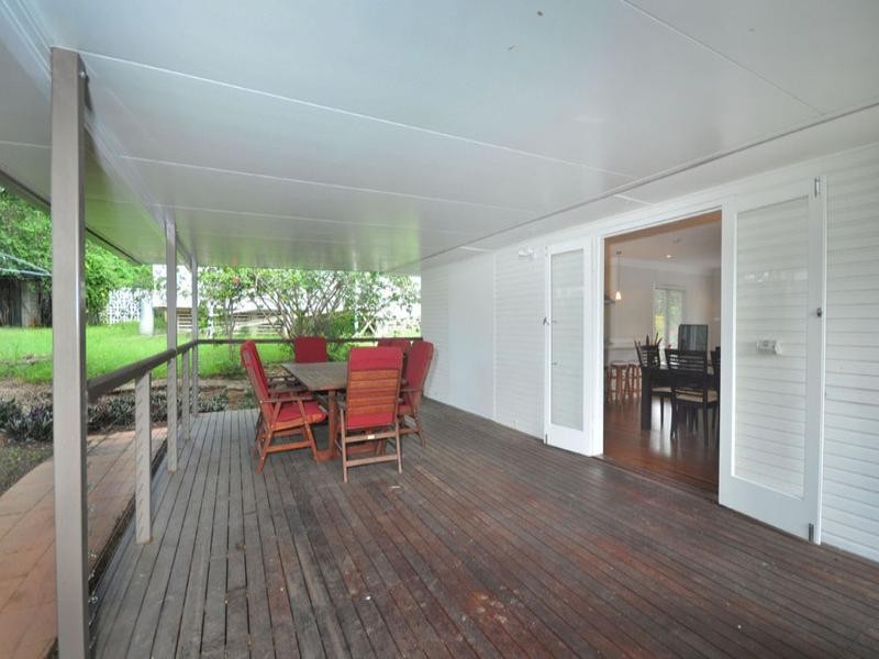 15 Lymm Street, Mount Gravatt East QLD 4122