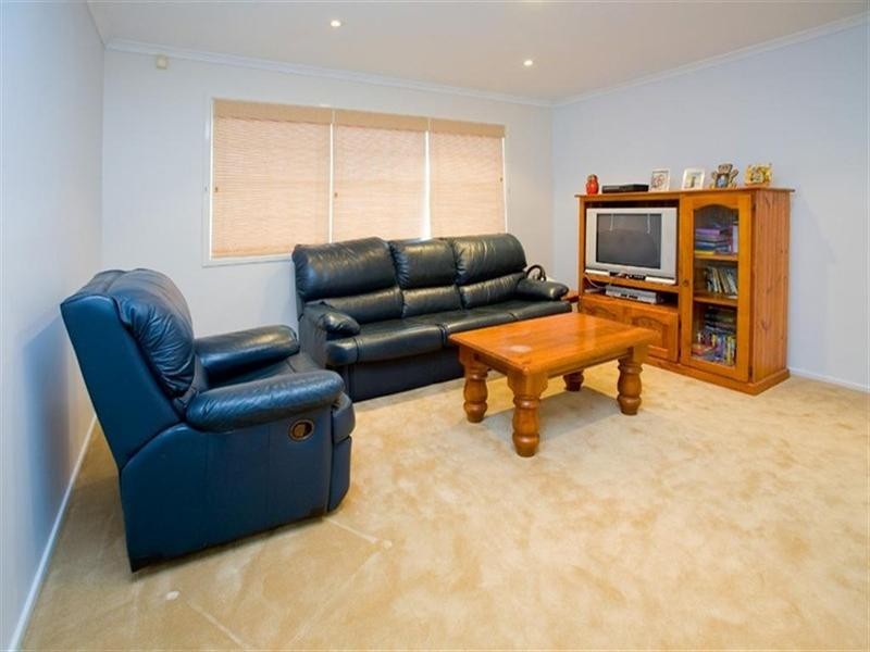 13 Turnberry Place, Carindale QLD 4152