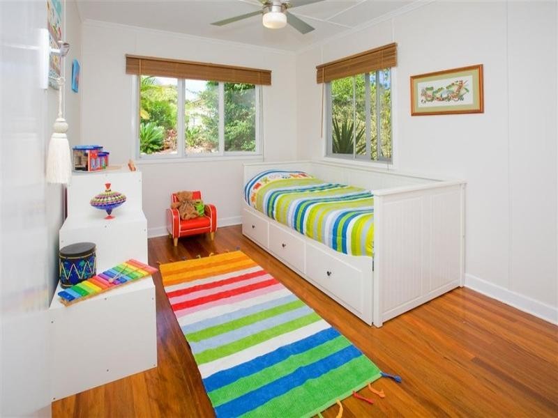 22 Sapphire Street, Holland Park QLD 4121