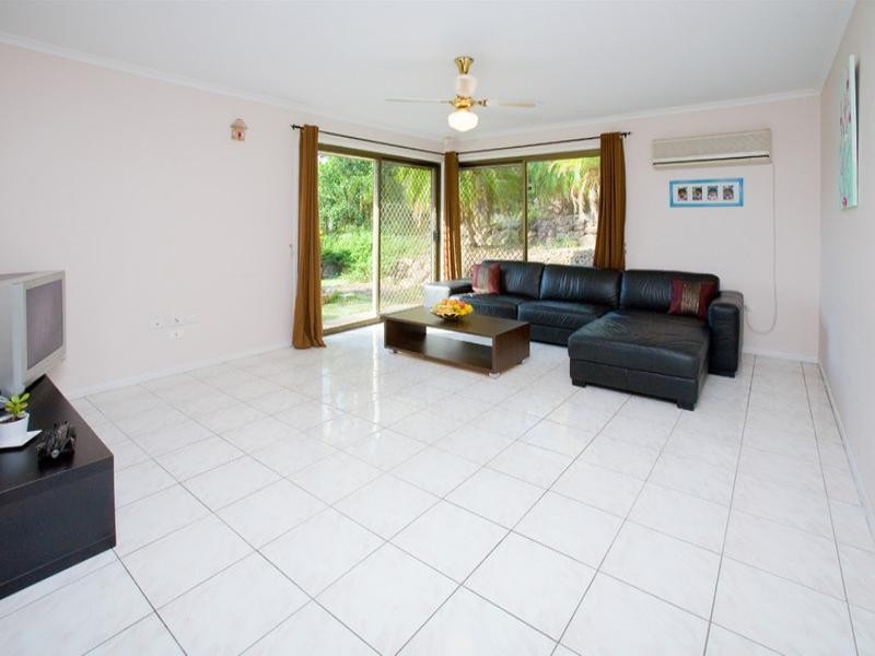 80 Tristania Way, Mount Gravatt East QLD 4122