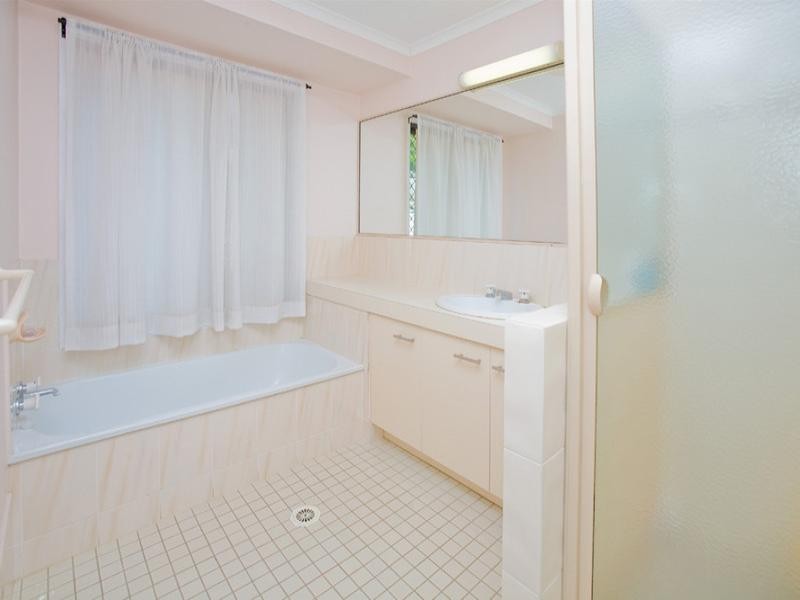 80 Tristania Way, Mount Gravatt East QLD 4122