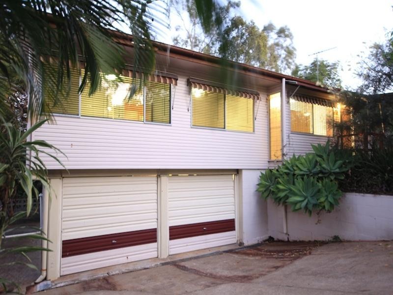 48 Grunert Street, Holland Park QLD 4121