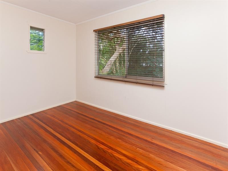 48 Grunert Street, Holland Park QLD 4121