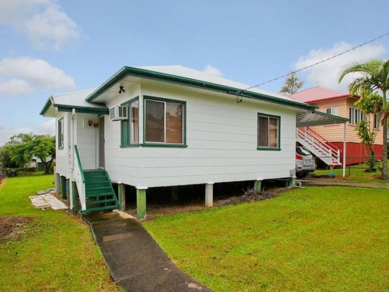 10 Mar Street, Holland Park QLD 4121