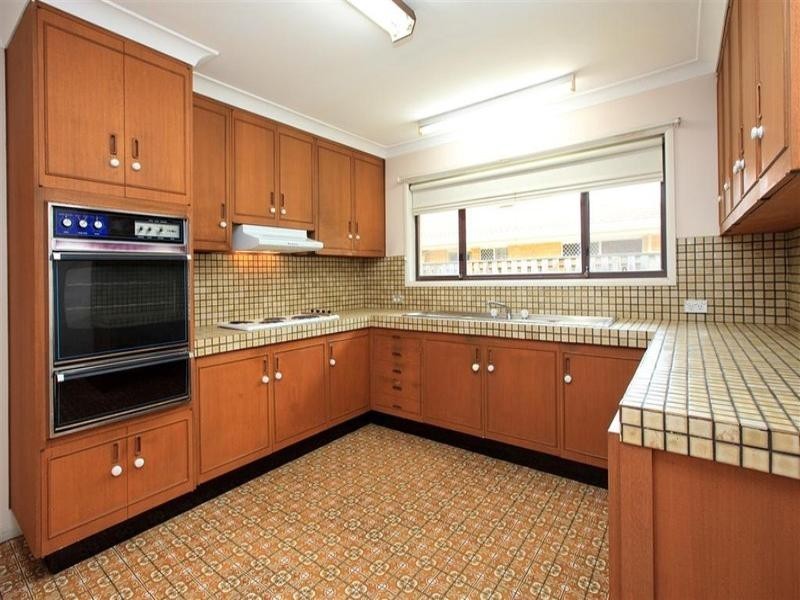 62 Janda Street, Robertson QLD 4109