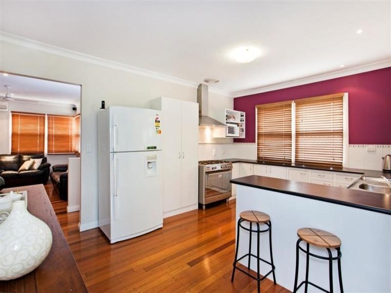 19 Oakfield Street, Mount Gravatt East QLD 4122