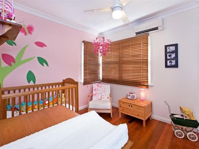 19 Oakfield Street, Mount Gravatt East QLD 4122