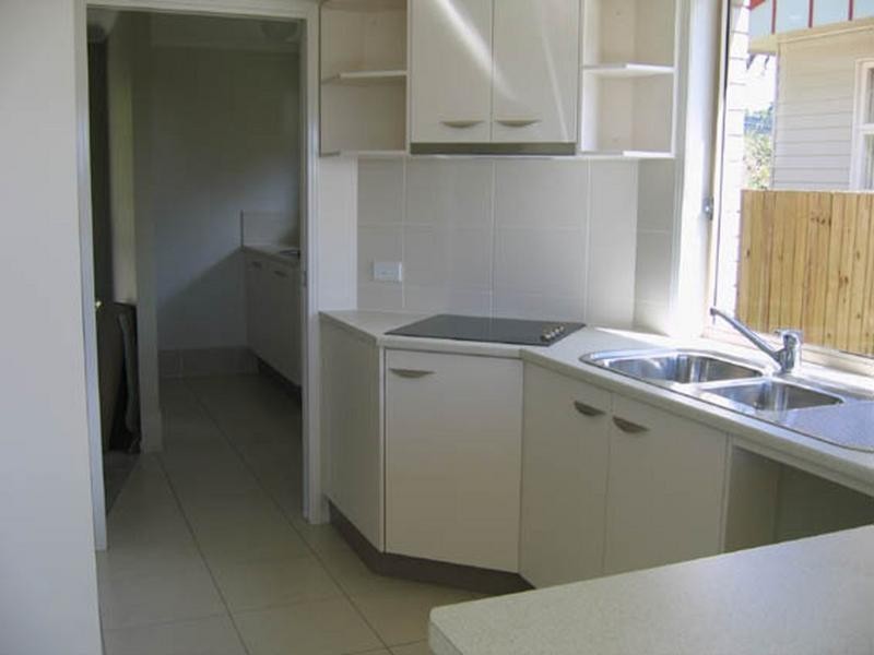 67 Pickthorne Street, Holland Park West QLD 4121
