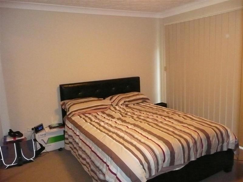 2/23 Crest Street, Mount Gravatt East QLD 4122