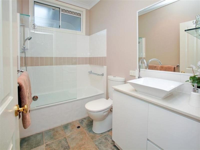 9 Hawkwood Street, Mount Gravatt East QLD 4122