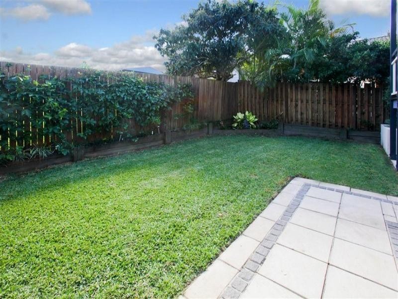 9 Hawkwood Street, Mount Gravatt East QLD 4122