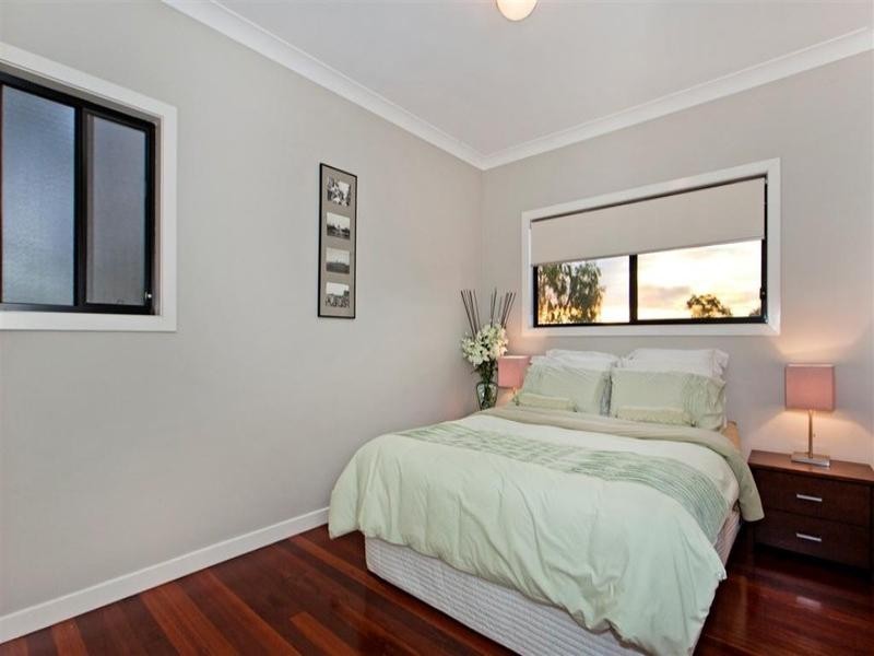 39 Brodie Street, Holland Park West QLD 4121