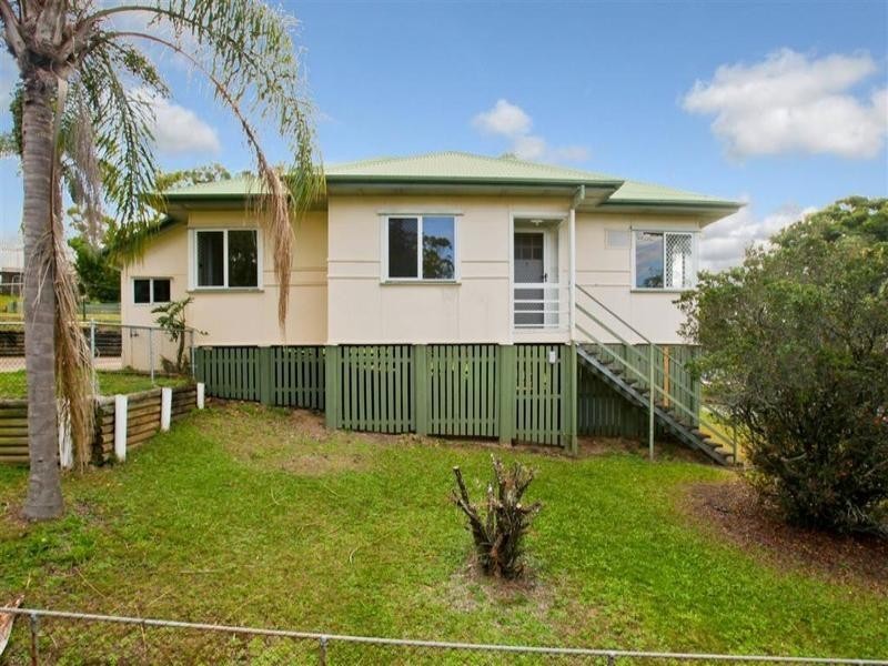 29 Fry Street, Holland Park QLD 4121