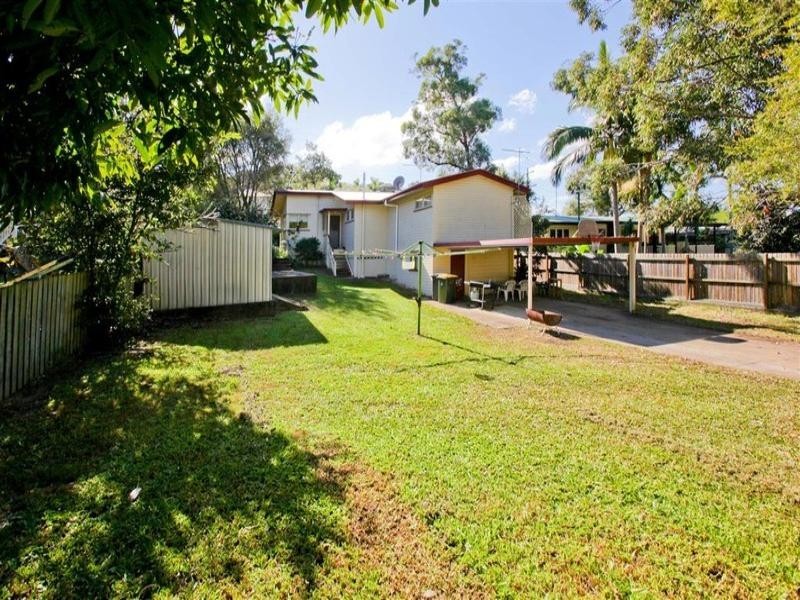 31 Diamond Street, Holland Park QLD 4121