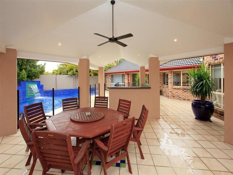 20 Van Dyck Rise, Mackenzie QLD 4156