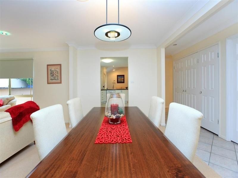 20 Van Dyck Rise, Mackenzie QLD 4156