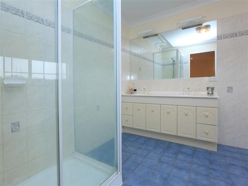 20 Van Dyck Rise, Mackenzie QLD 4156